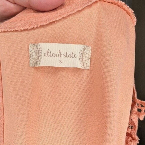 Altar'd State Dress Women's Size Small Peach Lace Crochet Lined - Picture 7 of 8